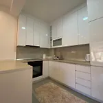 En 아파트 *